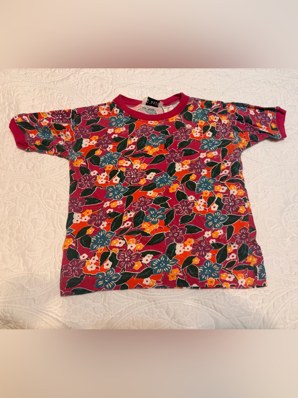 Vintage 90’s Gitano Girls Floral T-Shirt-Size Kids 7/8